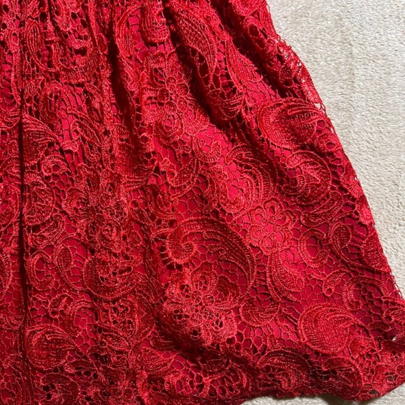 Jun & Ivy Women Small Red Knee Length Floral Lace Crochet Sleeveless Dress - Picture 3 of 9